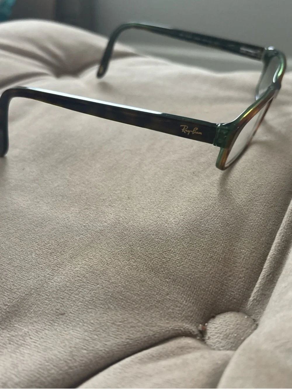 Ray-Ban sleek rectangular
